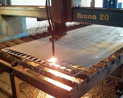CNC dìlení na vypalovacích a øezacích strojích: